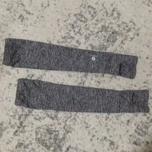 Oiselle Lux arm warmers